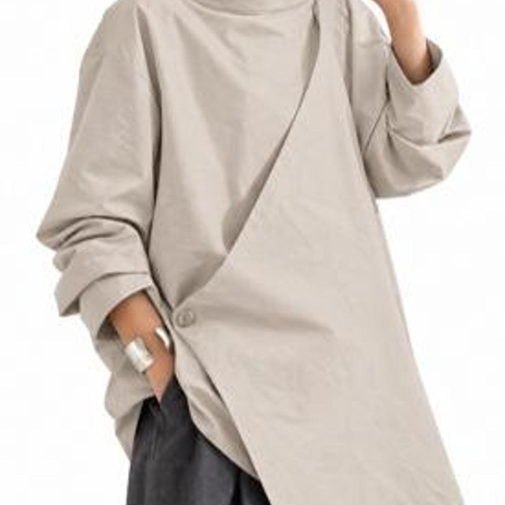 UOOZEE Women's Long Sleeves Loose High Neck T-Shirt Top w Asymmetrical Hemline